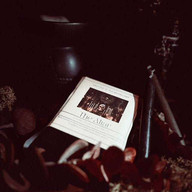 The Altar Luxury wax melts