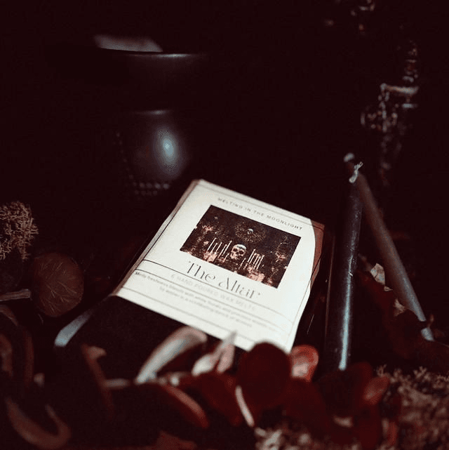 The Altar Luxury wax melts